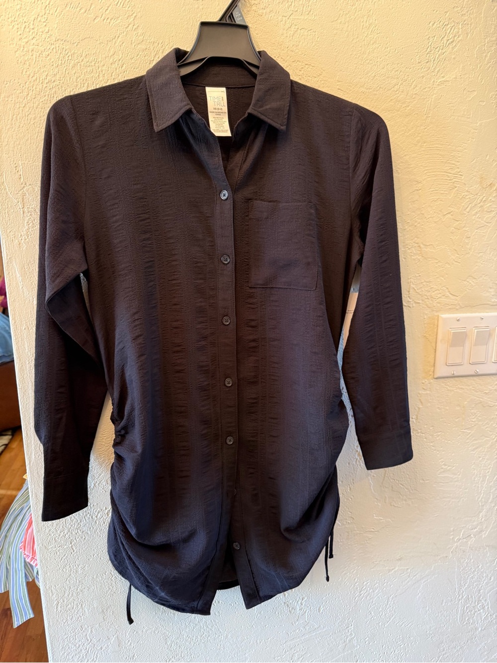 Black Long-Sleeve Button-Up Swimming Suit Collared Shirt Sz XS